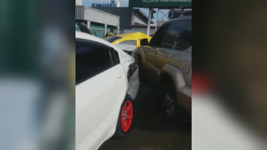 Accidente de tránsito registrado esta mañana en vía Israel.