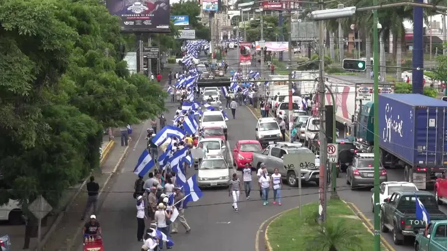 Cadena humana pide salida de Ortega en Nicaragua