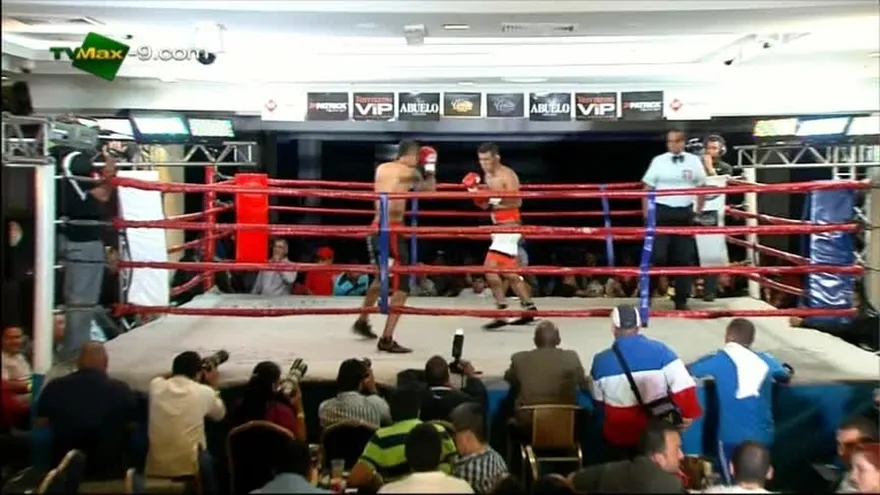 Juan Huertas derrota por TKO en 5 a Danys Diaz