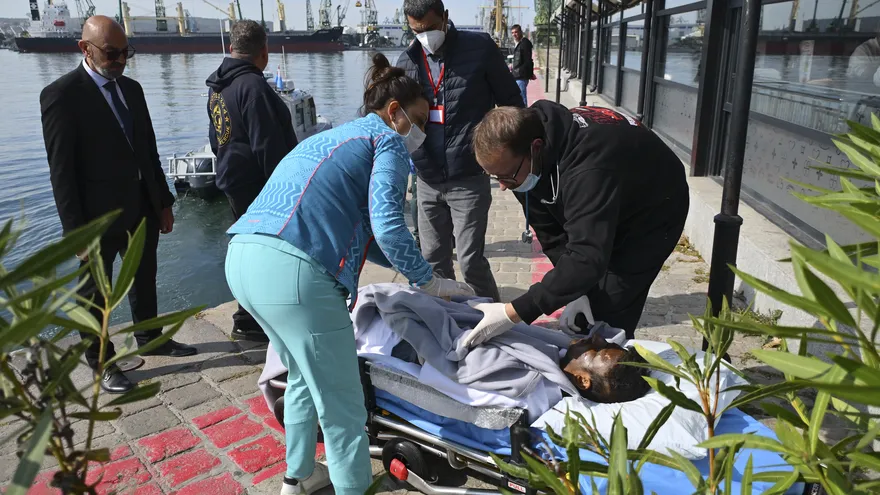 Un tripulante herido de un barco atacado por drones en la zona económica exclusiva de Bulgaria
