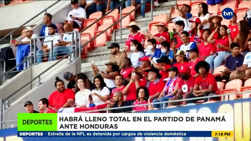 Lleno total en el partido Panamá vs. Honduras