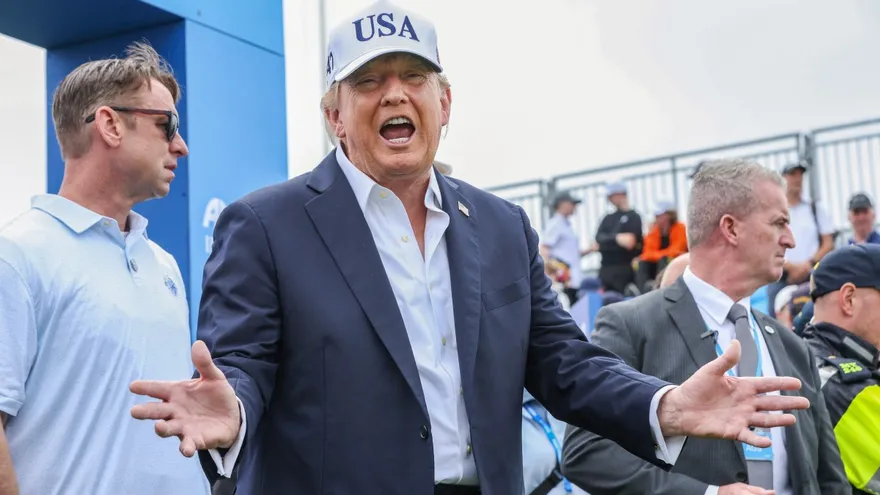 Donald Trump, presidente de los Estados Unidos en su visita a Irlanda.