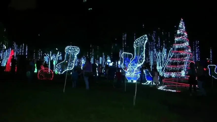 Llega el espíritu de la navidad a la ciudad de Panamá