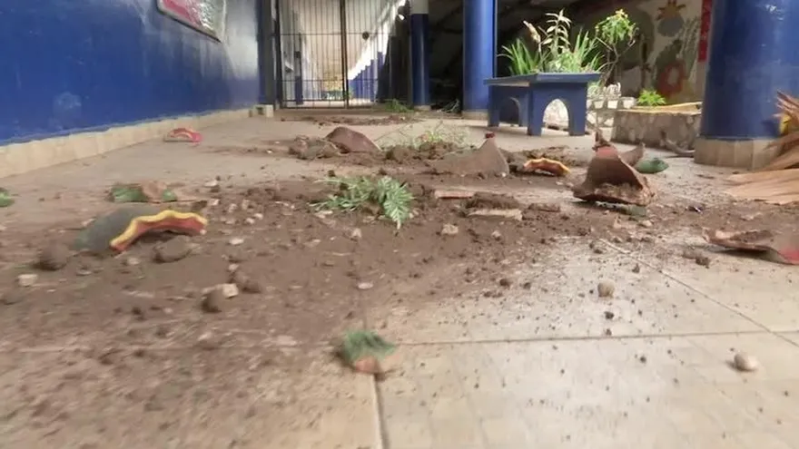 Roban nuevamente en la escuela Gran Bretaña