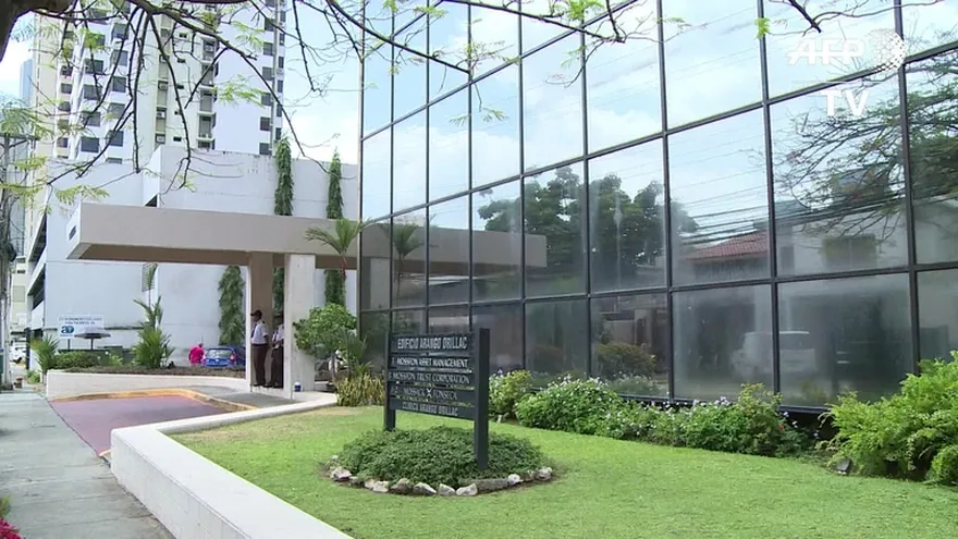 Procuraduría panameña investigará publicaciones sobre blanqueo