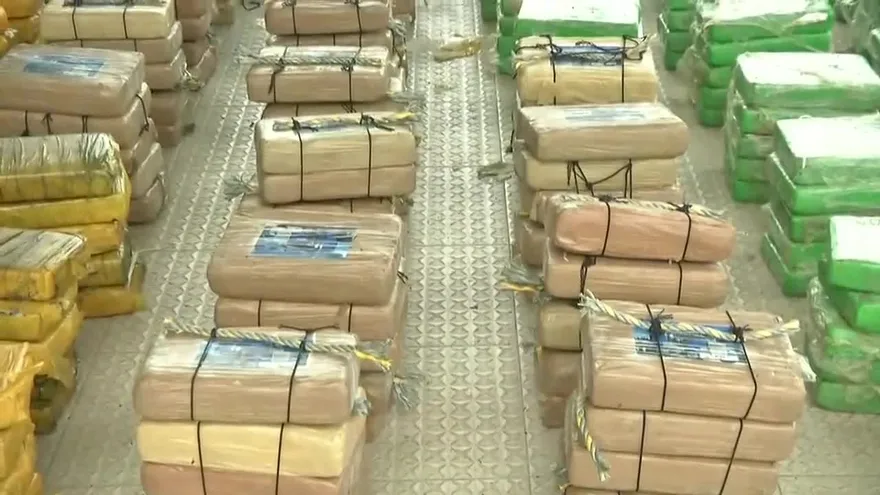 Decomisan 476 paquetes de droga