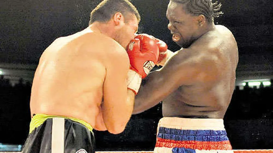 "El Felino" Jones se instalará en Estados Unidos