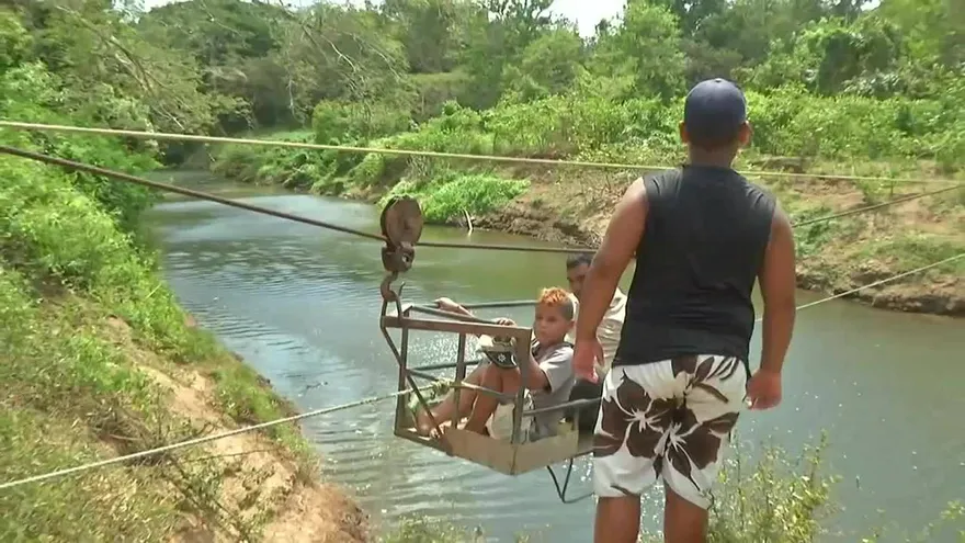 Falta de puente pone en riesgo la vida de residentes en Parita