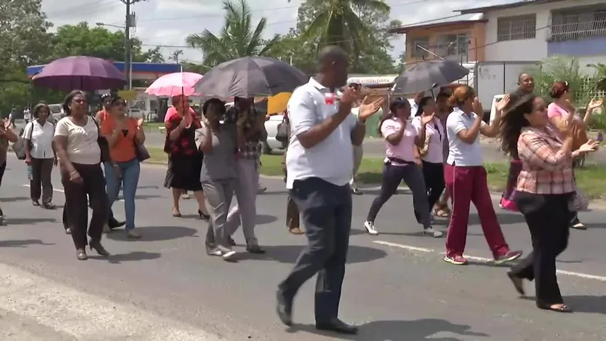 Varias escuelas del interior del país protagonizan protestas