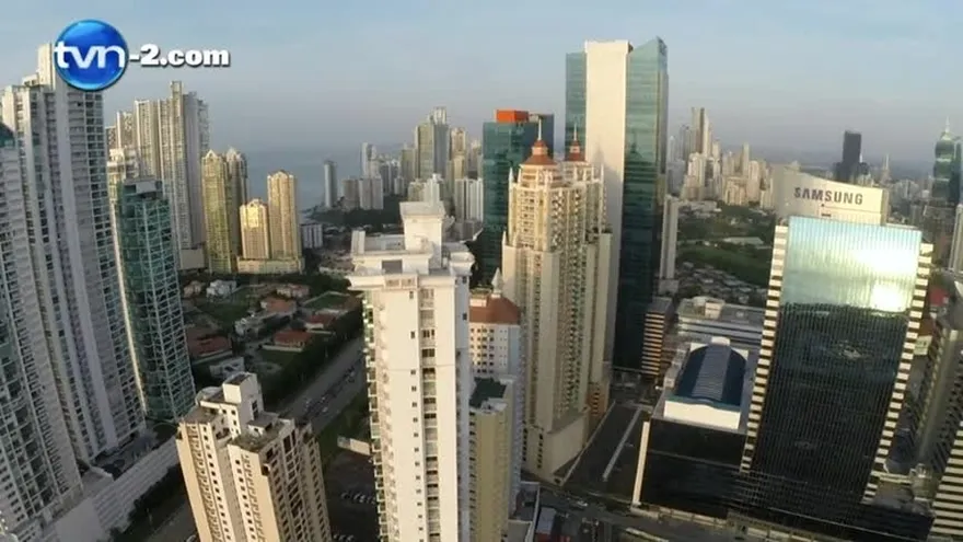 Superintendencia de Bancos toma control de Banco Universal