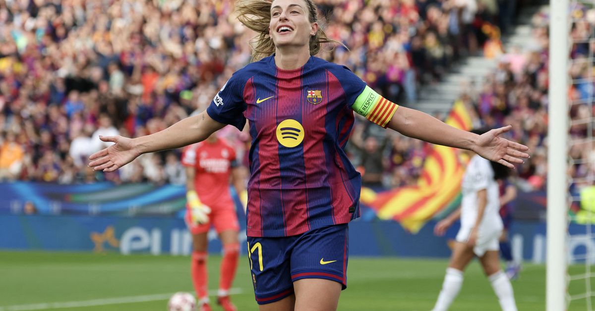 Barcelona femenino humilla al Real Madrid y se clasifica a semifinales de Champions League