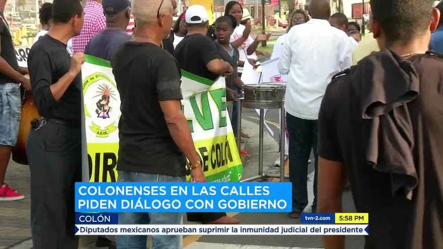 Colonenses marchan por un diálogo con marco legal