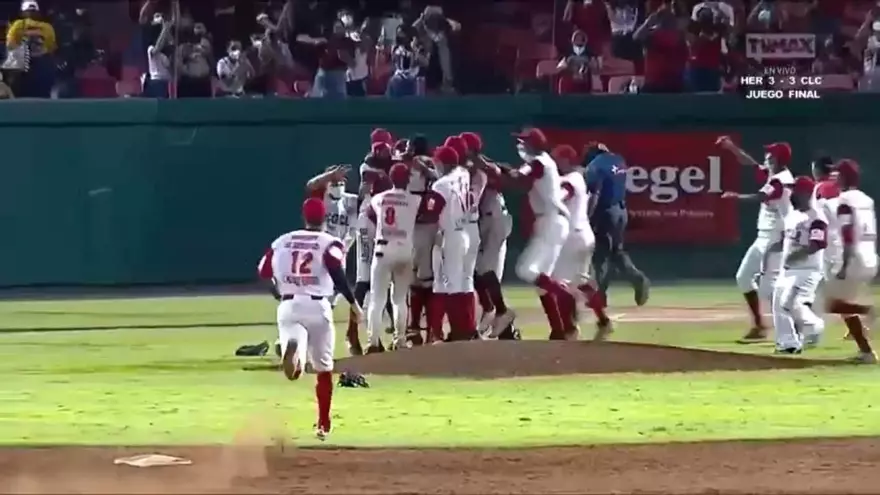 Resumen del juego 7 de la final del Campeonato Nacional de Béisbol Juvenil triunfo de Coclé 7 carreras por 2