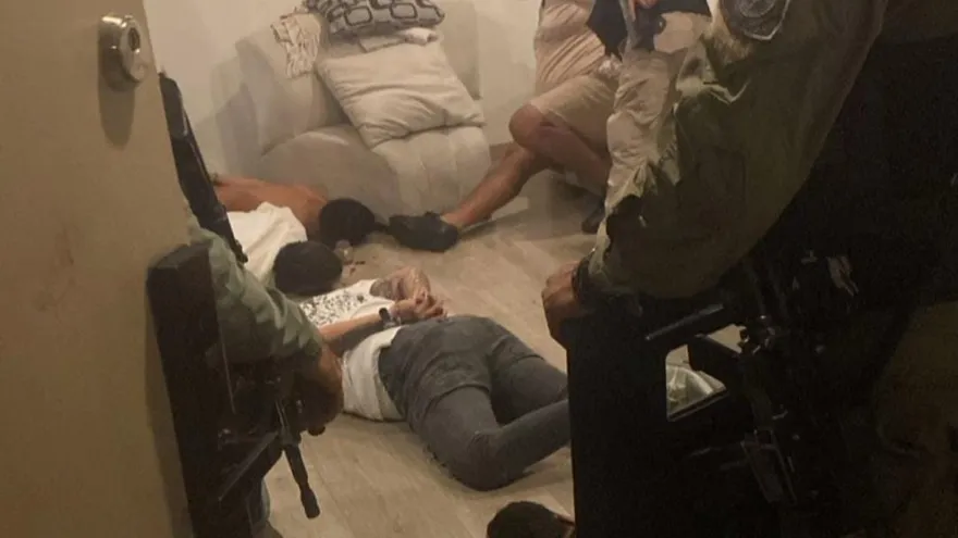 El ciudadano panameño mantenía una Notificación Roja de Interpol y era requerido por la justicia de Panamá por delitos contra la seguridad colectiva, en la modalidad de pandillerismo.