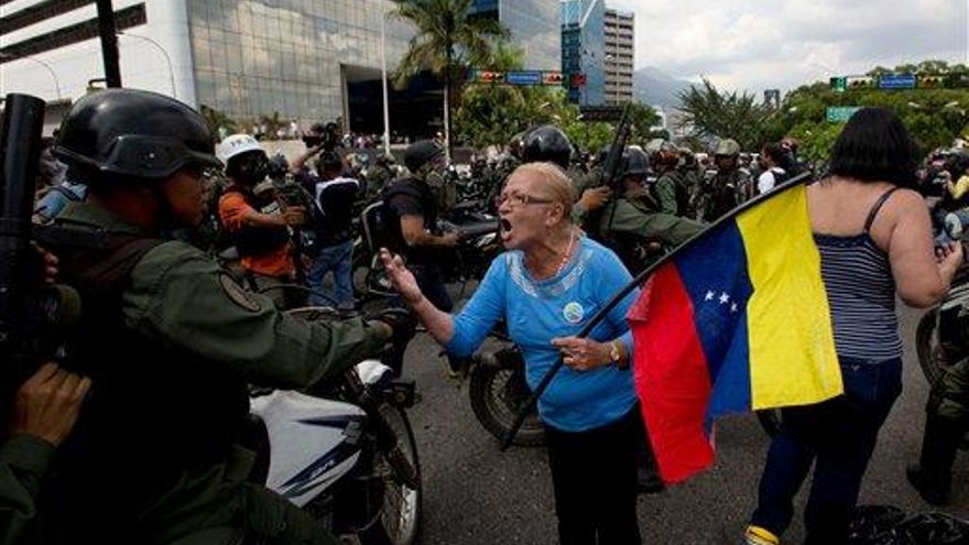 Protesta callejera en el este de Caracas
