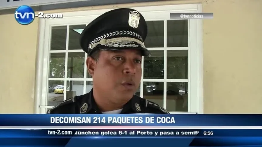 Detienen a extranjeros con 214 paquetes de droga