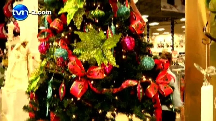 DECORACIÓN DE ARBOL PARA NAVIDAD
