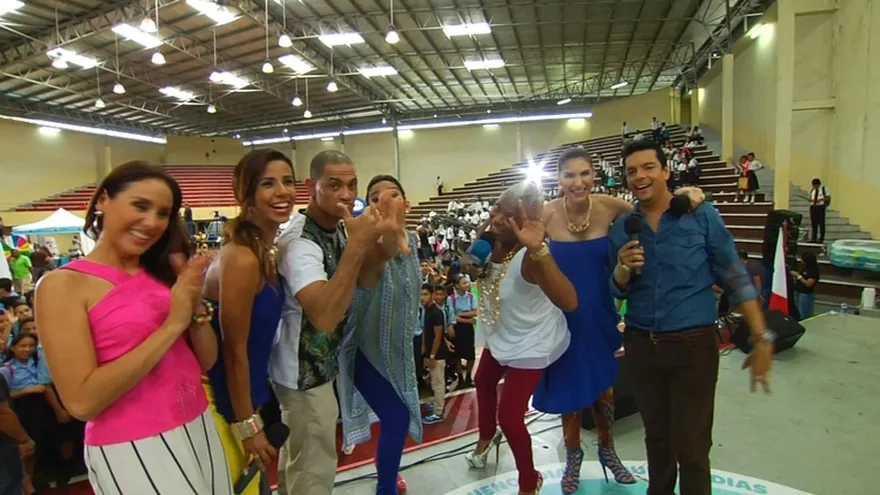 Backstage de Buenos Días en San Miguelito