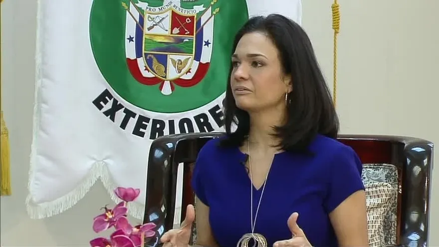 Canciller Saint Malo habla sobre educación sexual y huelga docente