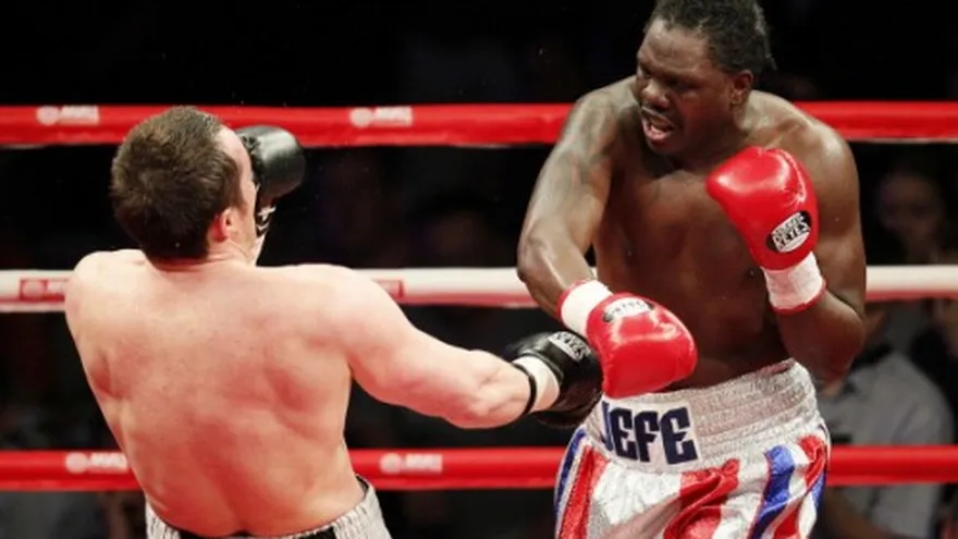 Guillermo Jones, boxeador del mes de la AMB