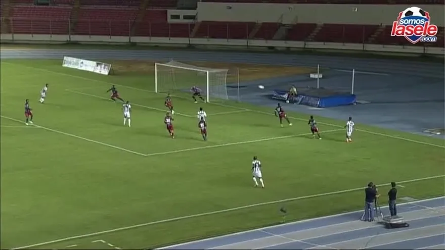 Tauro 2 - 1 Plaza Amador / Medio Tiempo