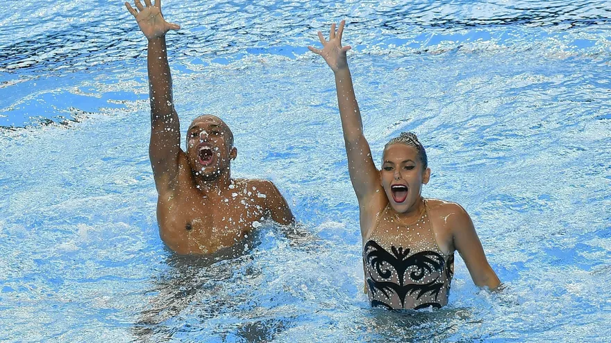 Dueto Mixto de Gabriela Bello y Alberto Pinto participan en las Finales del Mundial de Nado Sincronizado en Hungría.