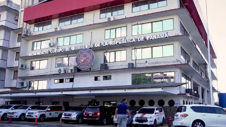 Sede principal del Cuerpo de de Bomberos de Panamá.