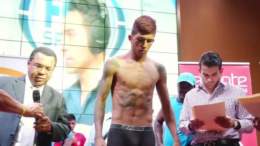 Hoy la velada de boxeo 'Thursday boxing night'