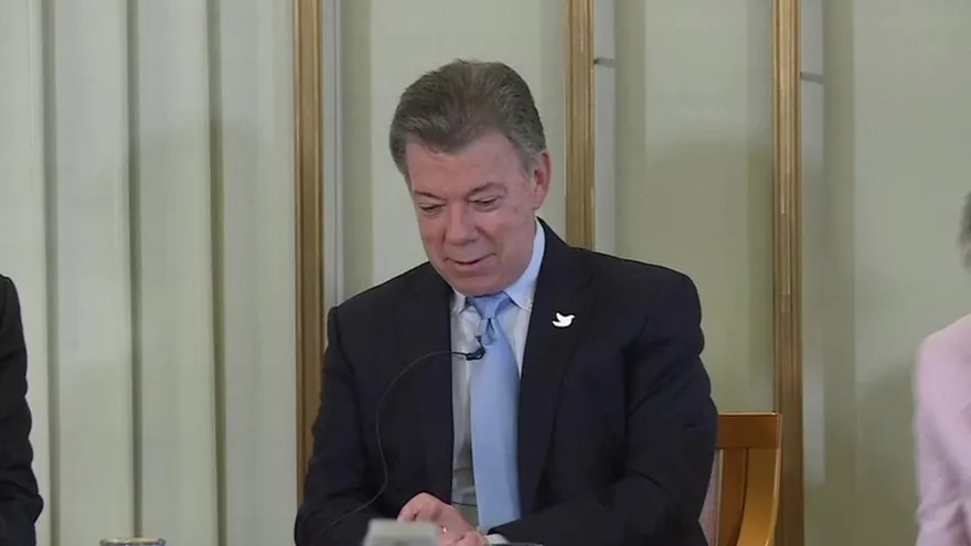 Santos: Nobel fue enorme impulso para nuevo acuerdo con FARC