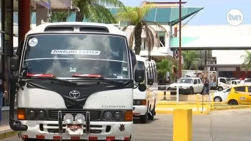 Transportistas deben cumplir normas de distanciamiento.