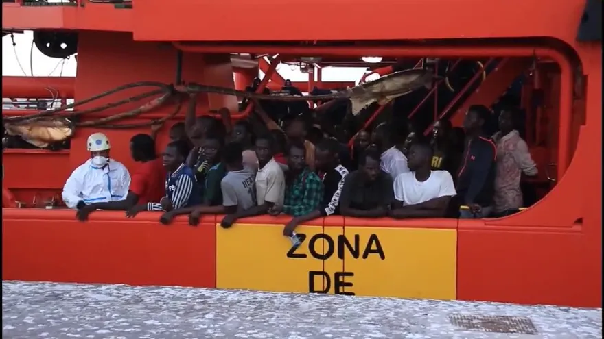 Salvamento Marítimo rescató ayer en España a más de 500 inmigrantes