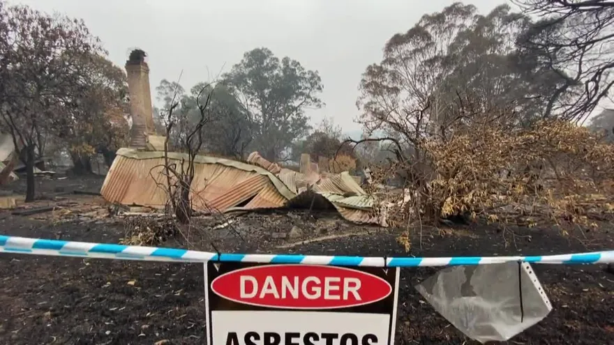Australia despliega militares y anuncia ayuda de 1.400 M de USD por incendios