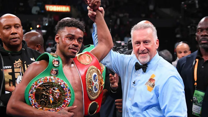 Spence Jr. se impone a Porter por decisión dividida y unifica dos títulos