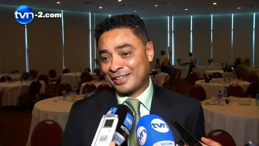 Autoridades no están pendientes de salida de Hurtado