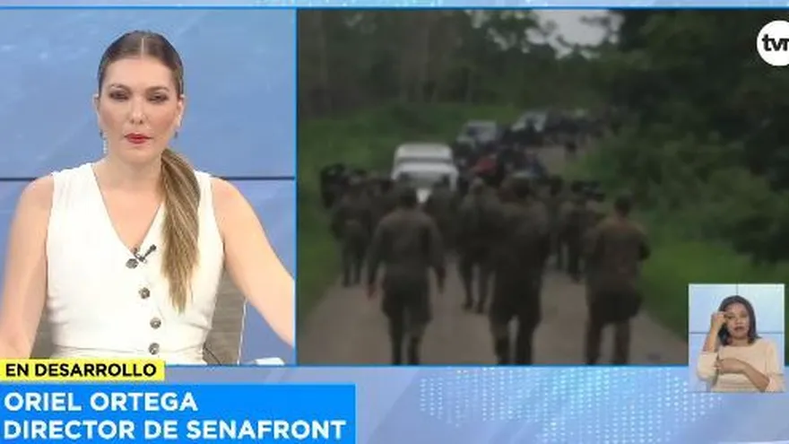 Migrantes se enfrentan a agentes del Senafront en Darién