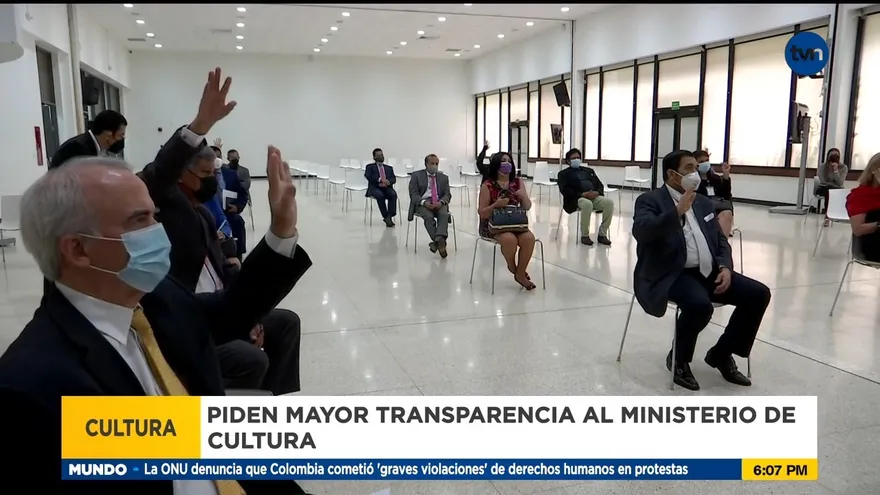 Teatristas cuestionan contrataciones en cierre del Pacto del Bicentenario