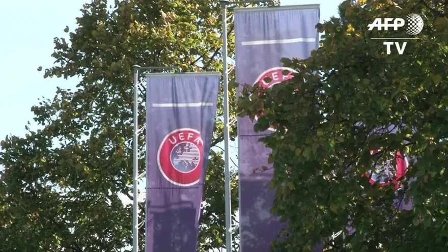 La UEFA apoya al suspendido Platini