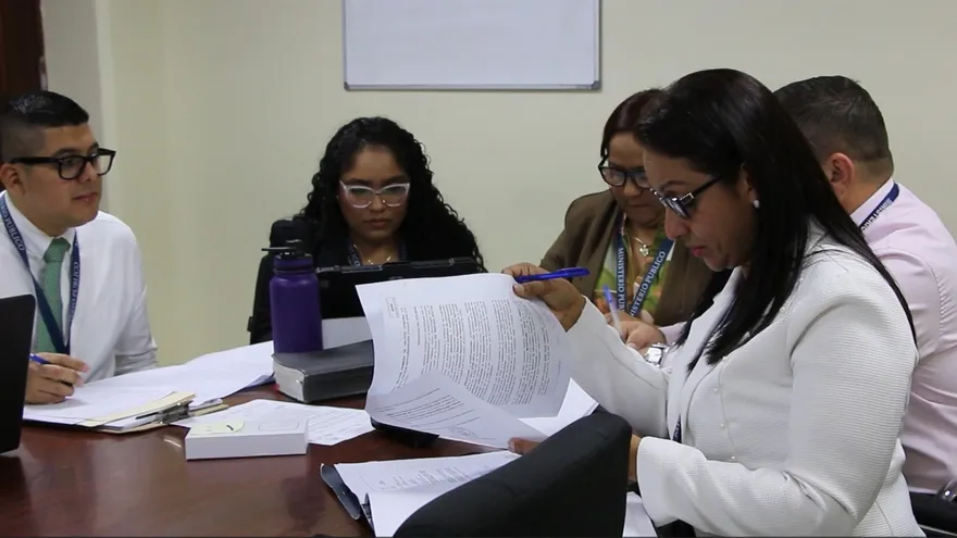 Fiscalía Anticorrupción y el Imelcf llevan a cabo diligencia judicial en la CSS