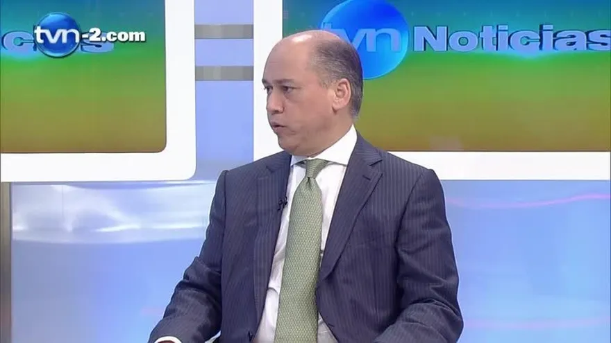 Aguilera: Implicados en compra de equipos para pinchazos deben declarar