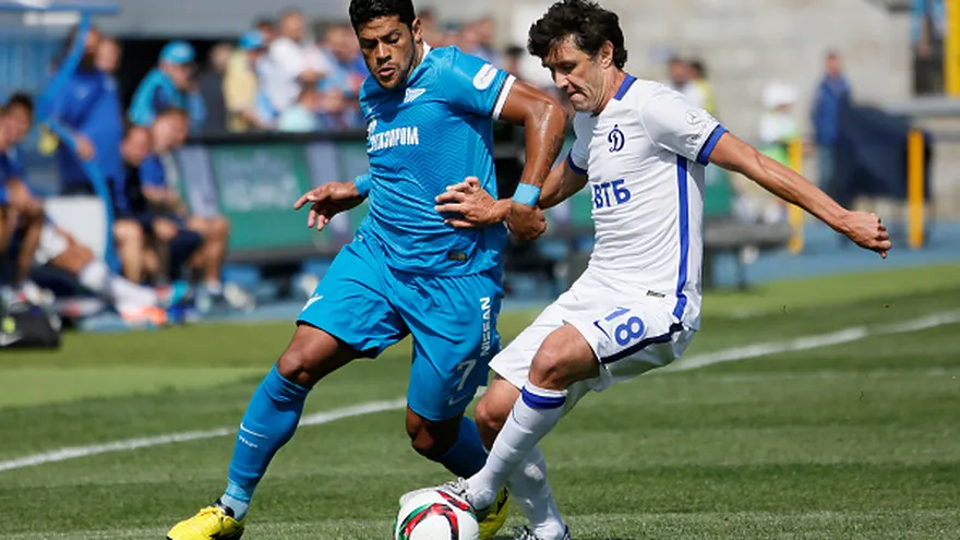 Hulk y Yuri Zhirkov.