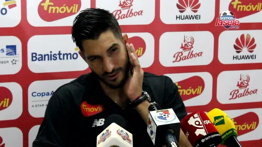 Jaime Penedo a espera de ofertas