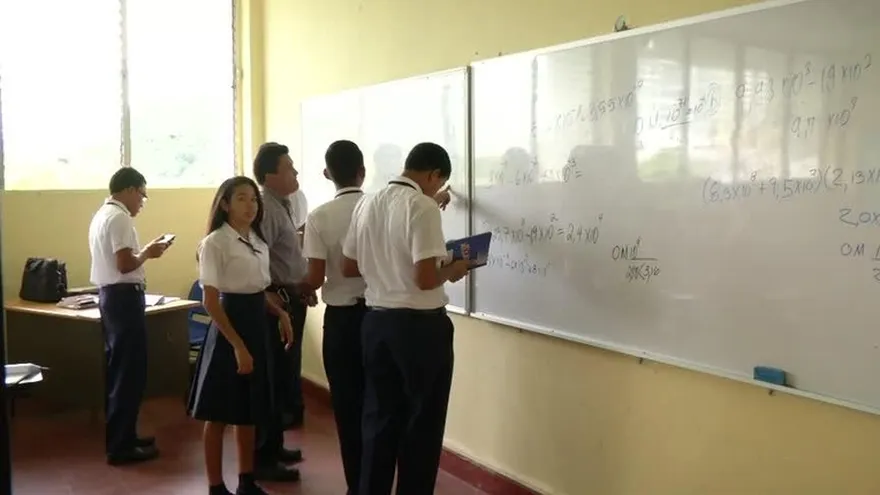 Jornada única arrancará sin planificación en 156 planteles