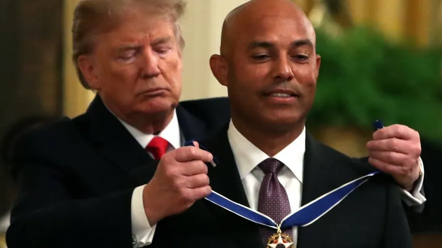Mariano Rivera recibió la Medalla de la Libertad en manos de Donald Trump
