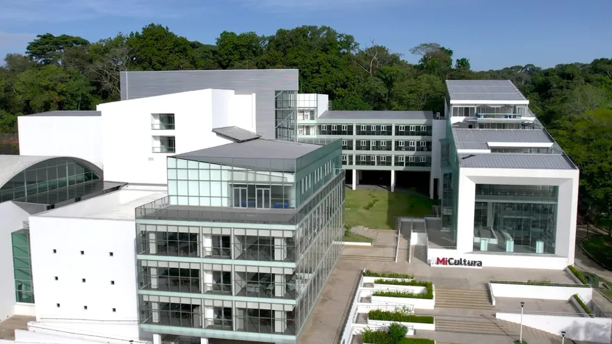 Ciudad de las Artes.