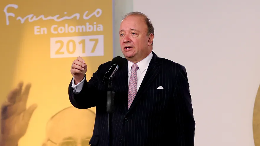 El ministro de Defensa de Colombia, Luis Carlos Villegas informó el hecho