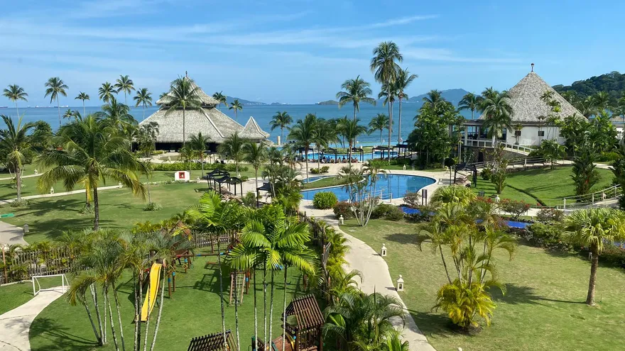 Dreams Playa Bonita, ofrece 5 piscinas en total para el entretenimiento y diversión de sus visitantes