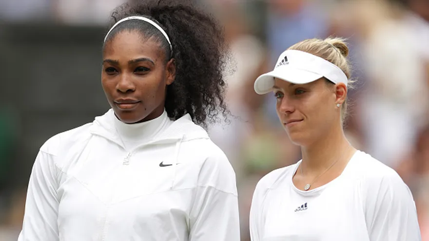 Angelique Kerber (d)  y Serena Williams (i)