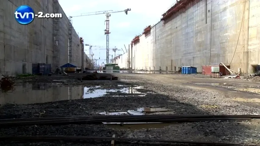 Avance del 70 por ciento en construcción de juego de esclusas