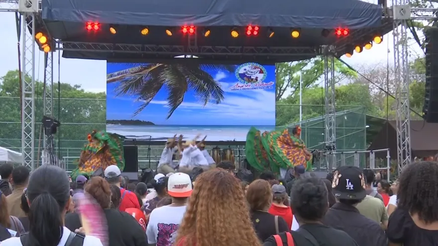 Celebración multicultural en el Año Nuevo Chino en el Parque Omar.