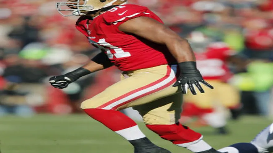 Ray McDonald evitaría cargos por violencia domést